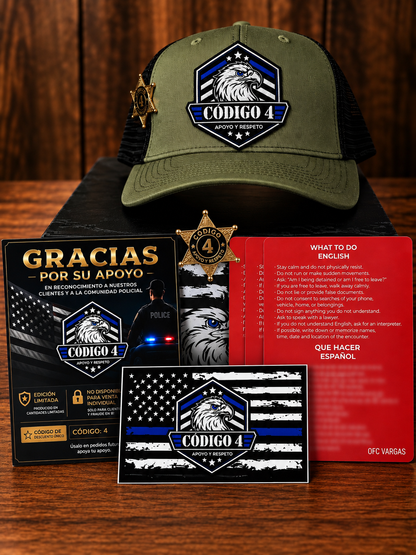 Kit Gorra Código 4 Premium Pin + 3 Tarjetas rojas + 2 Stickers