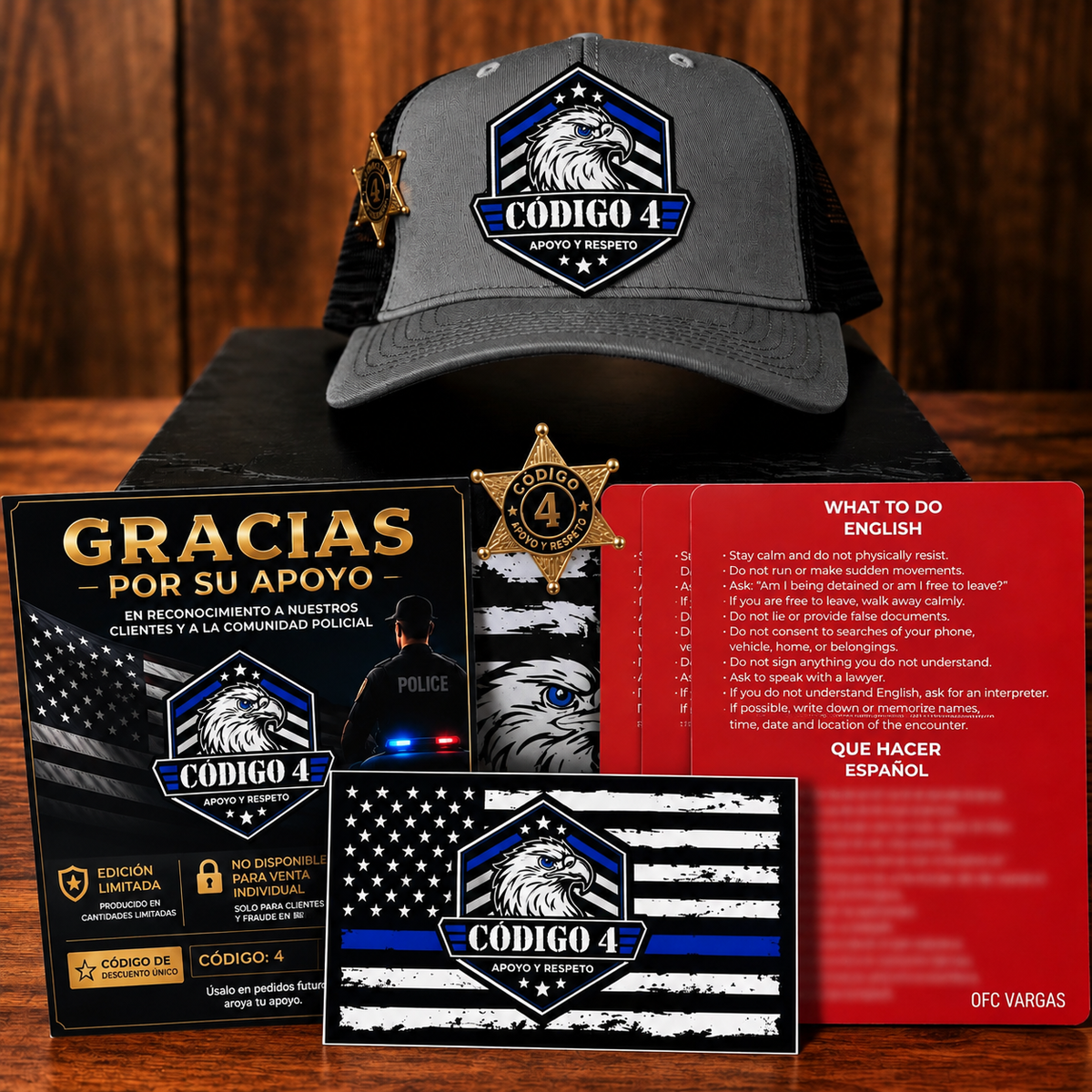 Kit Gorra Código 4 Premium Pin + 3 Tarjetas rojas + 2 Stickers